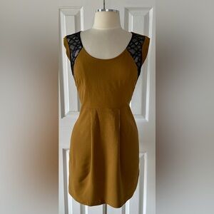 Silence + Noise Mustard Dress Lace Back Zip Urban Outfitters Small